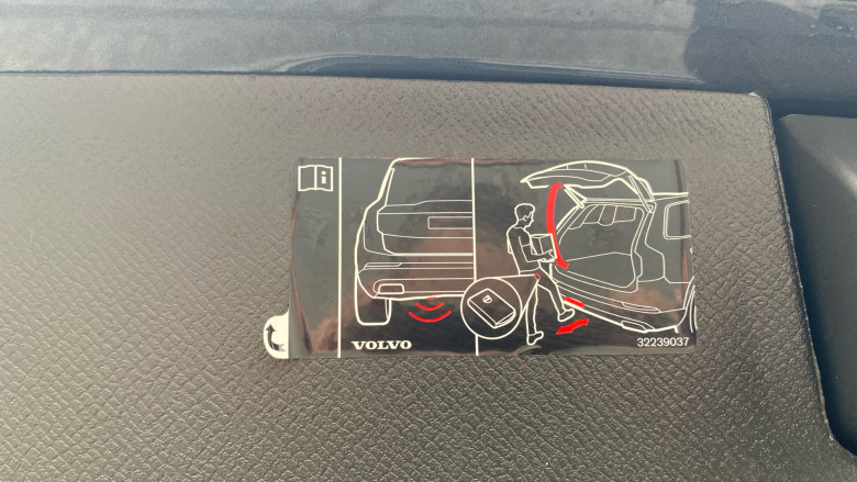 Volvo Xc90 2.0 T8 [455] RC PHEV Inscription Pro 5dr AWD Auto Estate